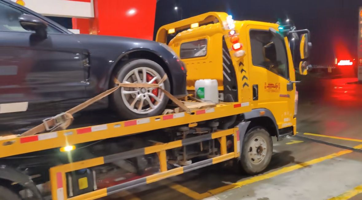 彰化行车途中遇到突发状况该如何呼叫道路救援？
